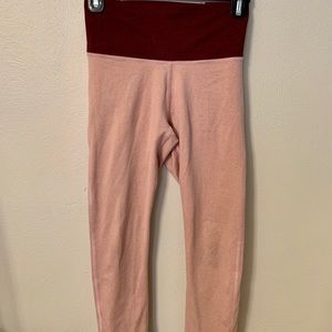 Fabletics XXS pink maroon cropped leggings